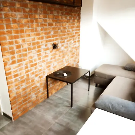 アパート Ceglany Kosciuszki 133